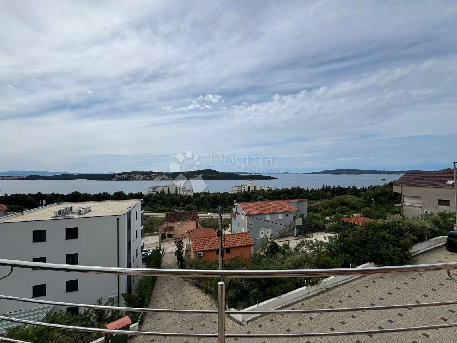 trogir/seget- apsolutna rijetkost! top pogled - slika 2