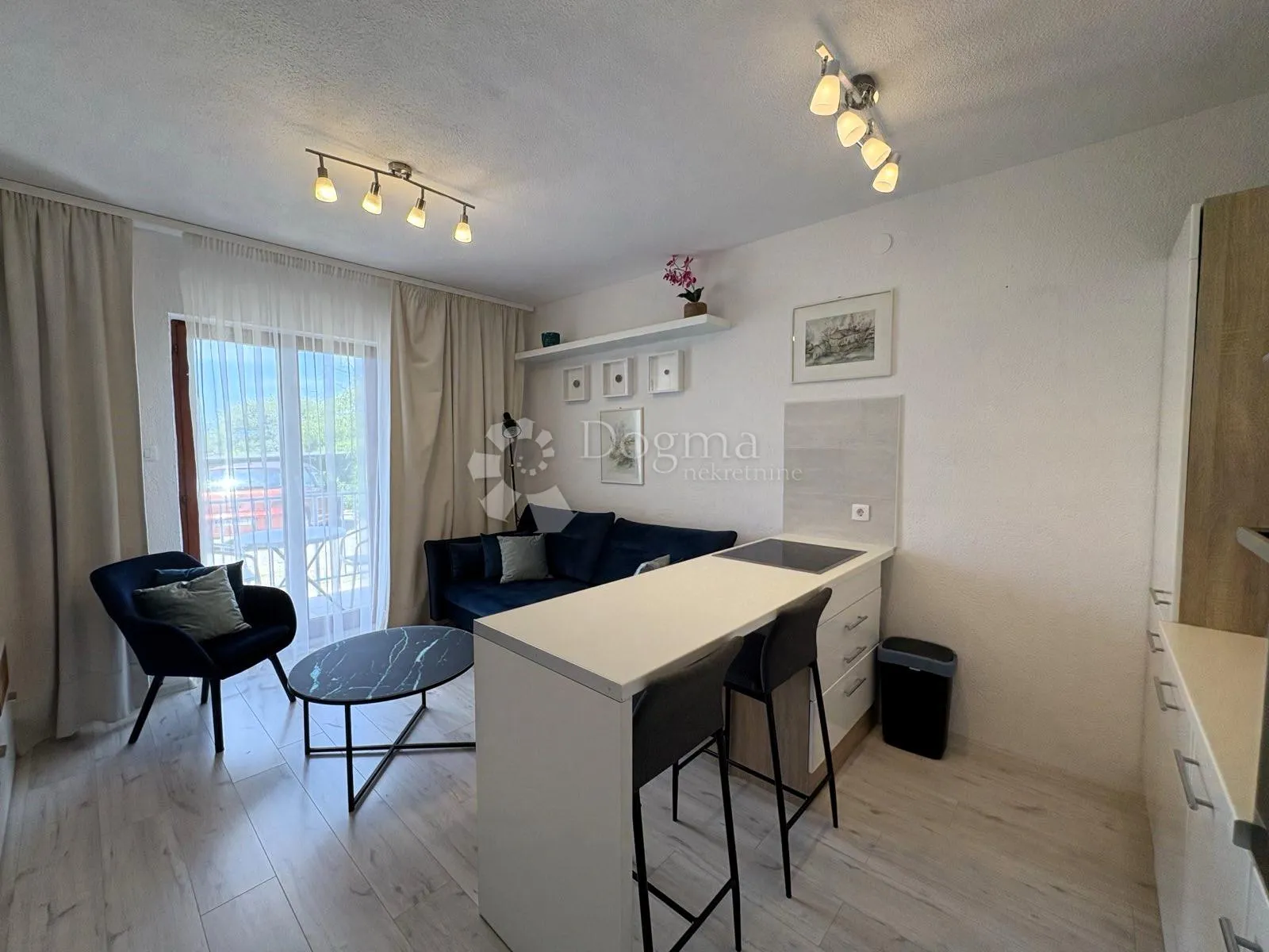 samo u dogmi - predivno uređen apartman u malinskoj - slika 12