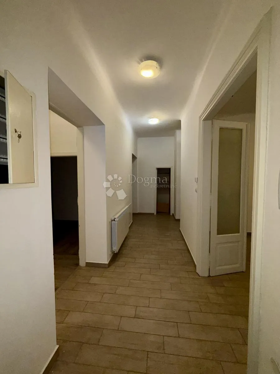 rijeka centar, adaptiran - 133 m2 - slika 10