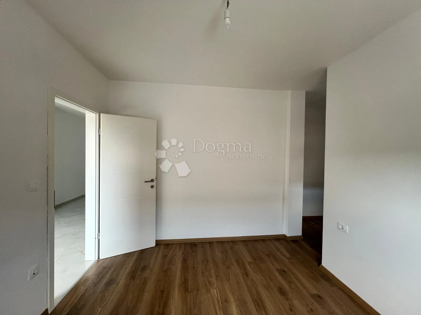 novogradnja: stan 44 m² kod city malla s parkingom - slika 6