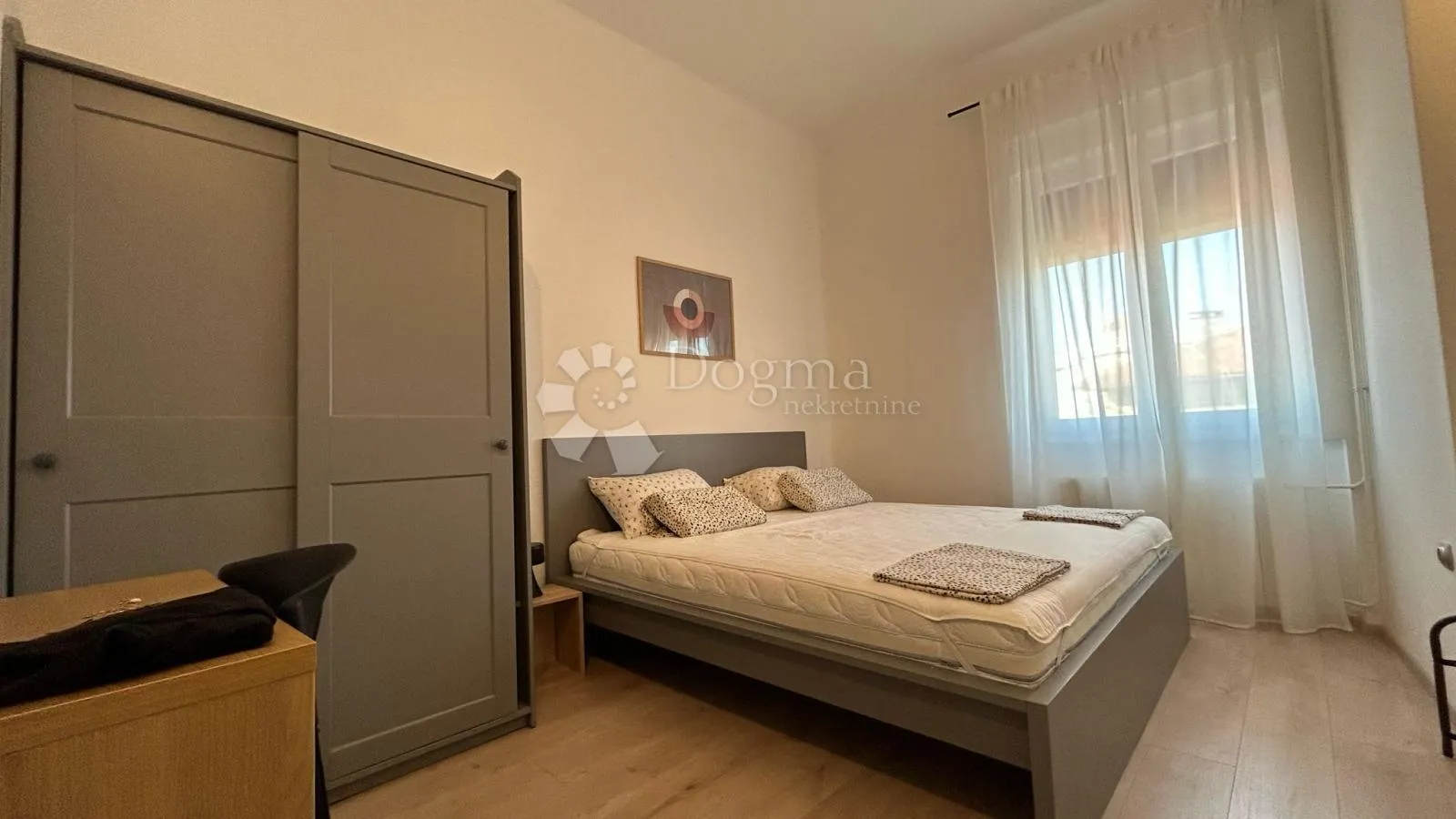 prostrani stan u centru s panoramskim pogledom na grad - 2 terase! - slika 15