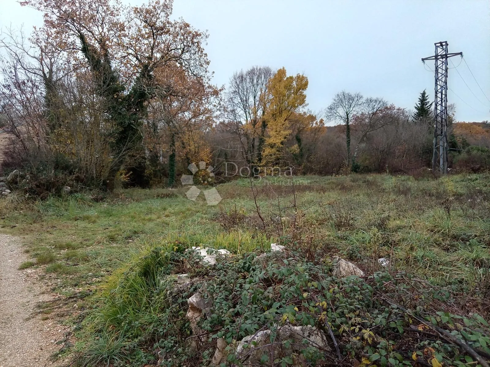 Građevinsko zemljište 1.022 m² — ravan teren, otok Krk - Vrbnik