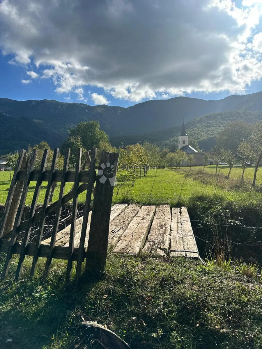 brušane kuća i novi pomoćni objekt stambene namjene 4200m2 - slika 3