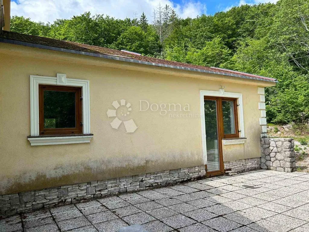 planinska oaza na učki: prilika za kreiranje idealnog doma - slika 12