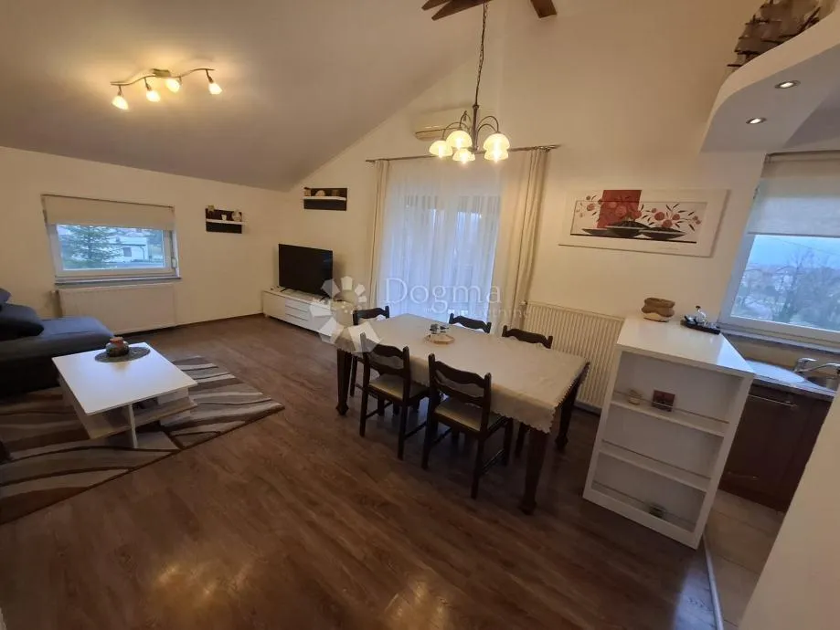 grobnik, podhum, 3s+db, 105 m2 - slika 2