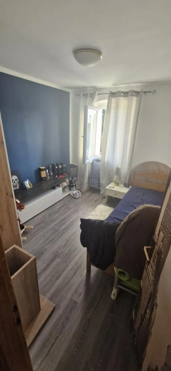 poreč (okolica) - kuća sa dva stana prilika - slika 9
