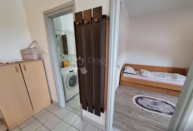 matulji -65m2,2s+db ,balkon blizina centra - slika 6