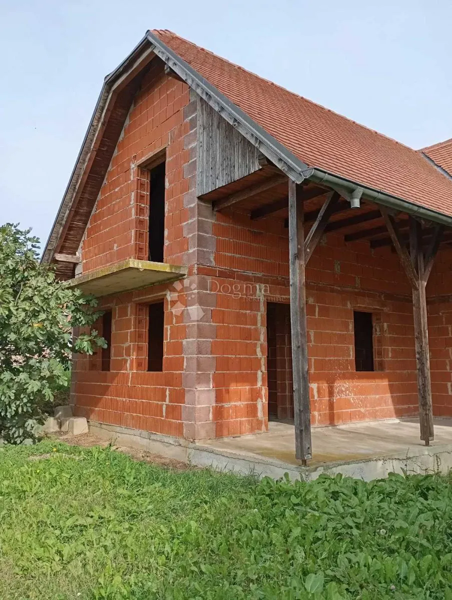 kuća s potencijalom u blizini križevaca - slika 2