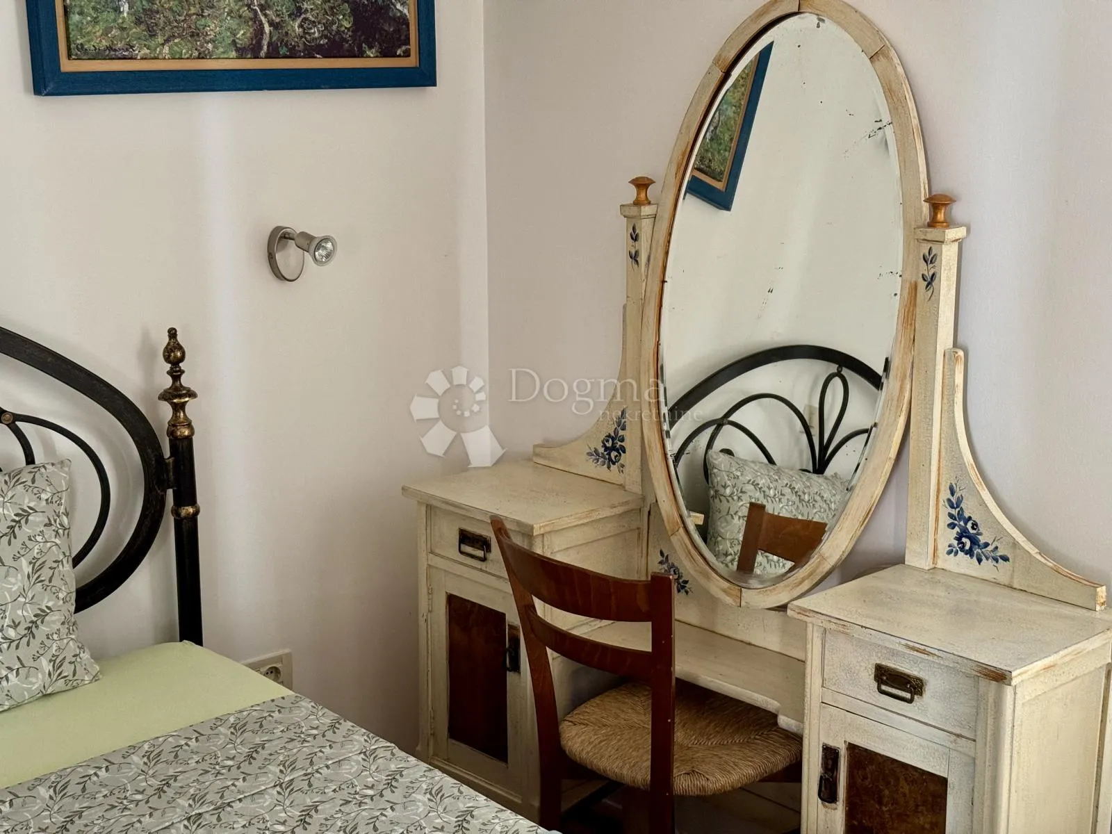 rovinj - kuća sa šest apartmana u srcu starog grada - slika 47