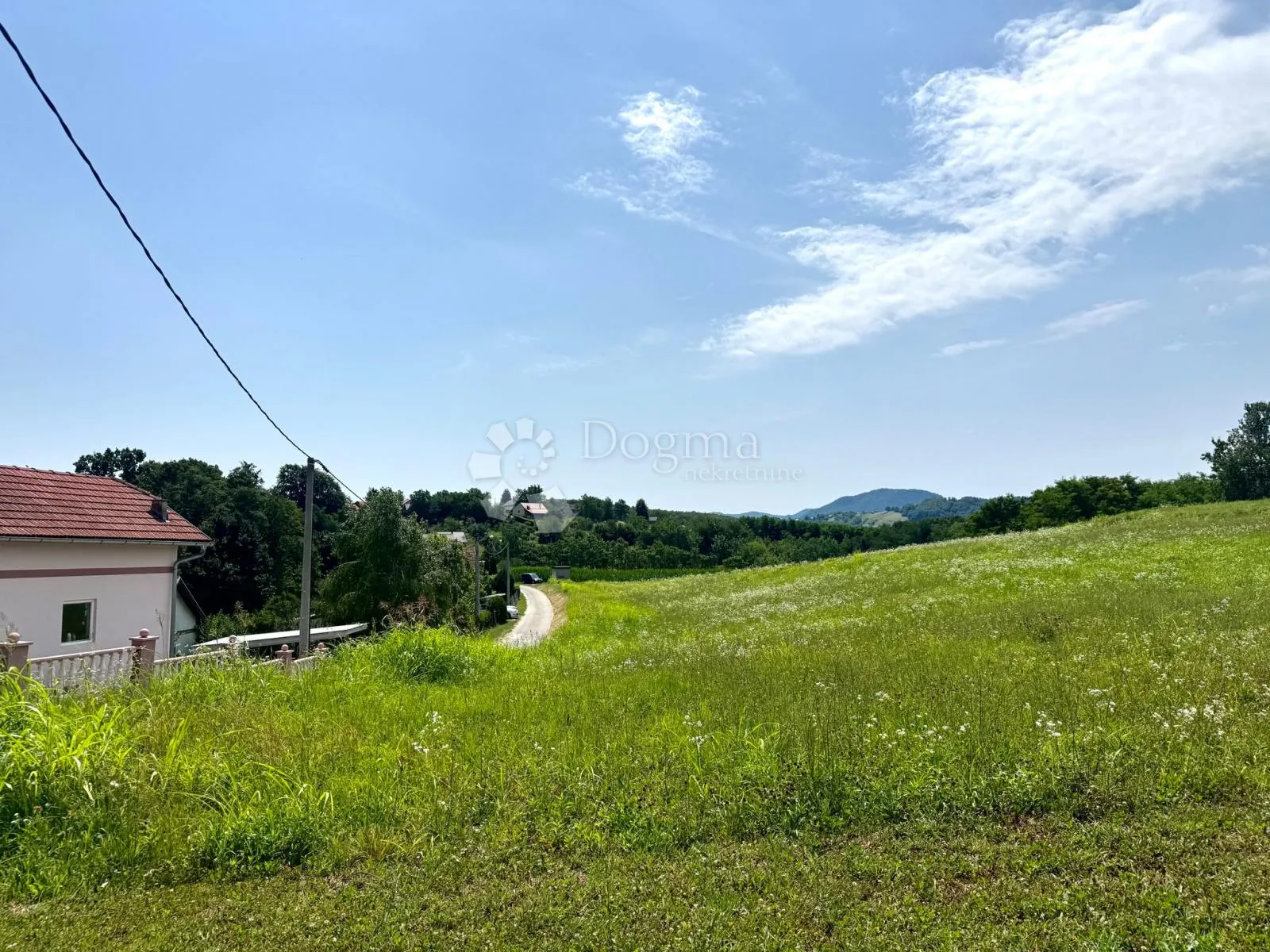 građevinsko zemljište 1.067m2 u beretincu - slika 2