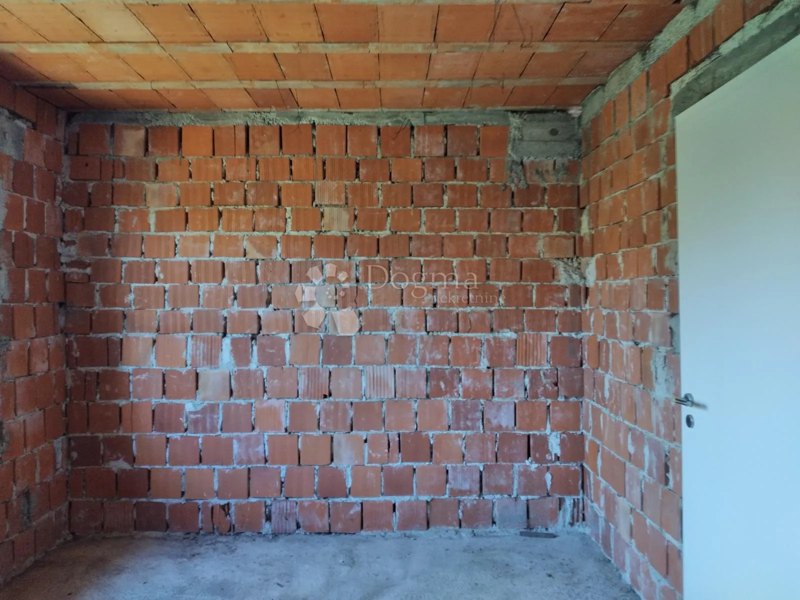 nadomak toplica, struja, bunar, hidrofor - slika 8