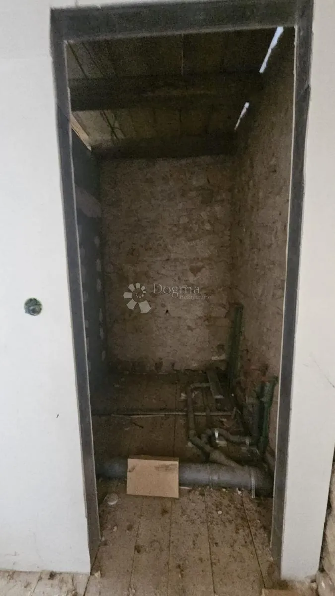 samostojeća kuća u visokoj rou- bazi kraljevica, križišće - slika 8