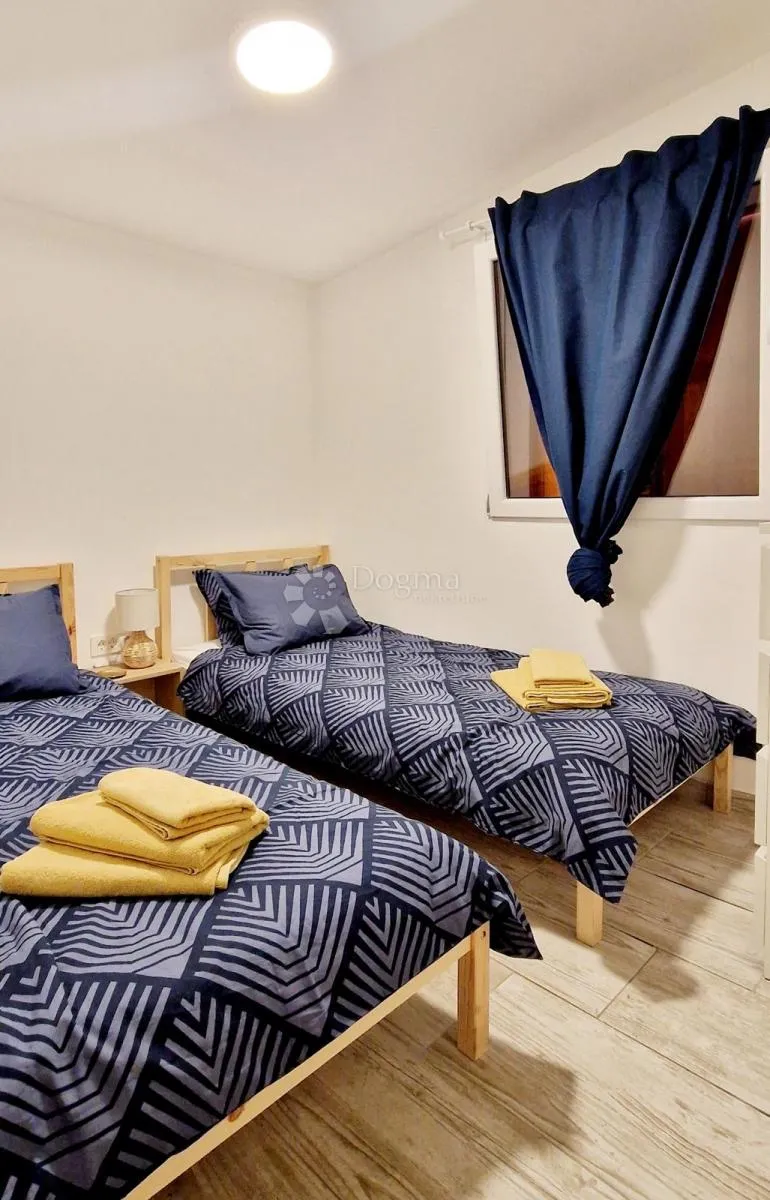 brseč, kuća 57 m2.... - slika 10