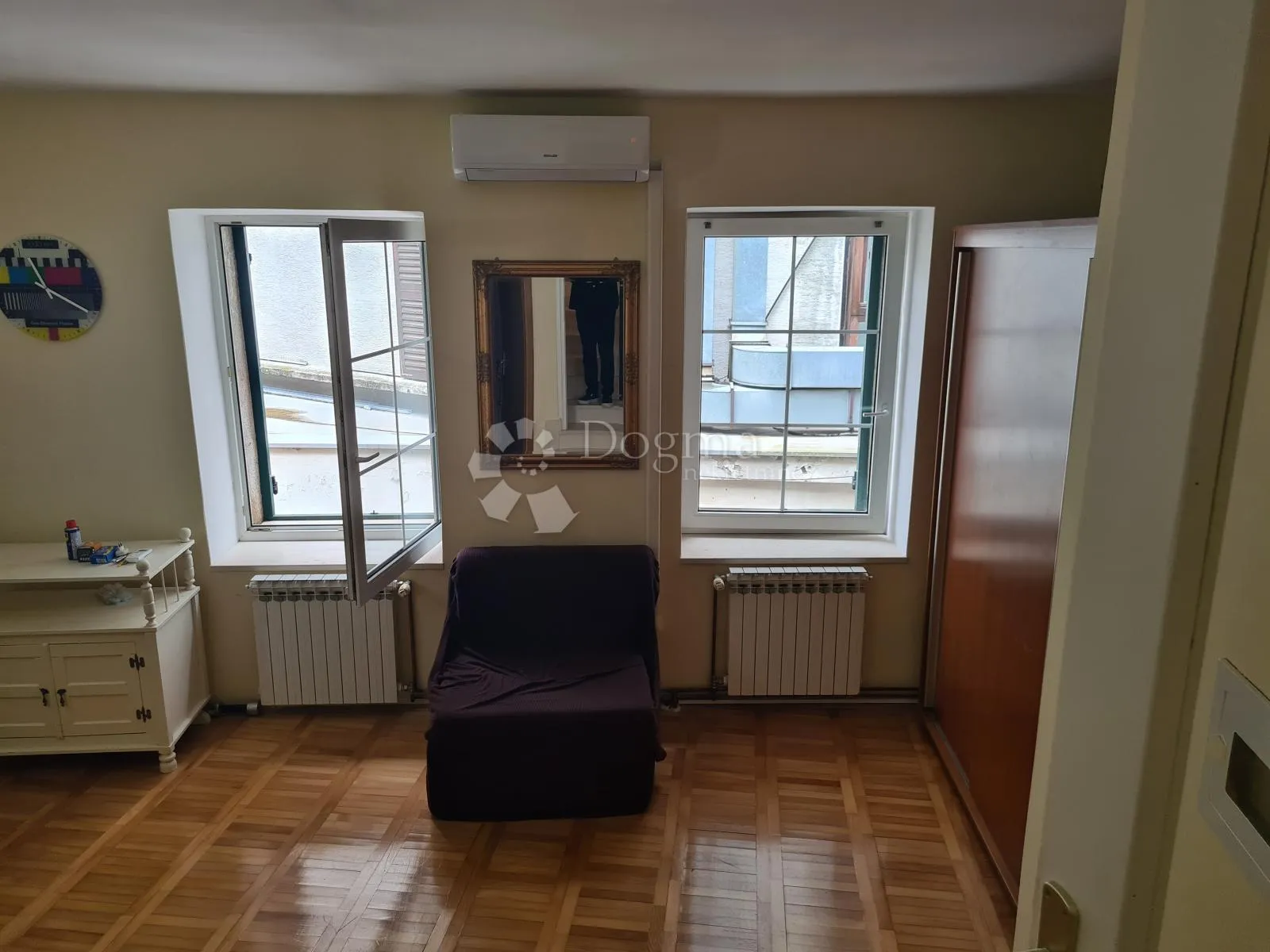 šibenik centar - kamena kuća blizu rive - slika 33