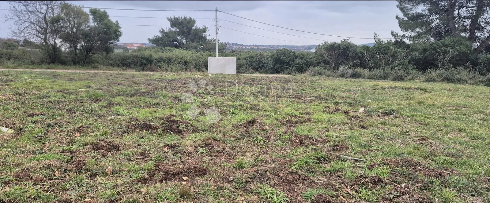 građevinsko zemljište sa pravomoćnom građevinskom dozvolom - slika 16