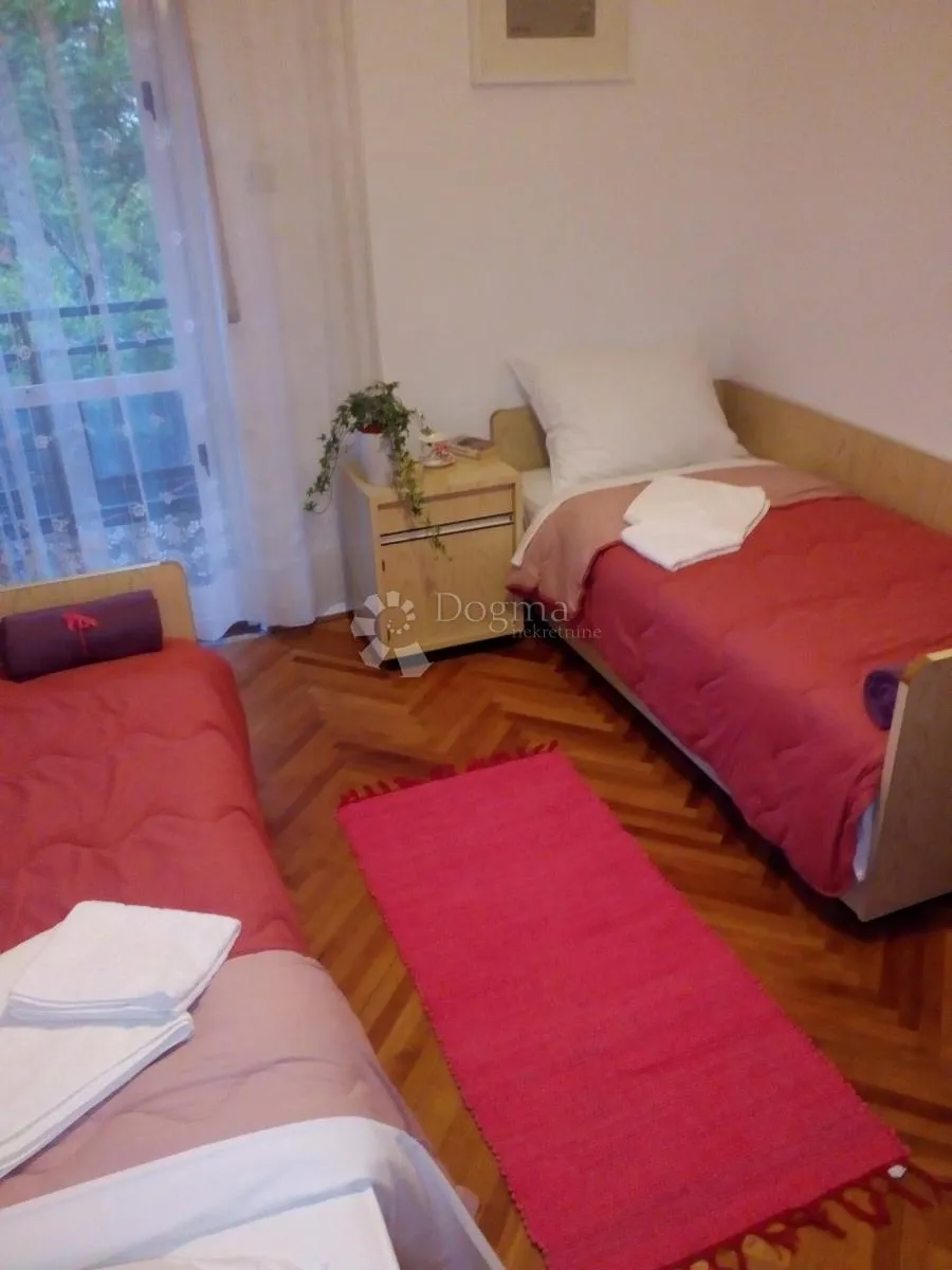 samostojeća kuća s velikom okućnicom – kaštel štafilić - slika 20
