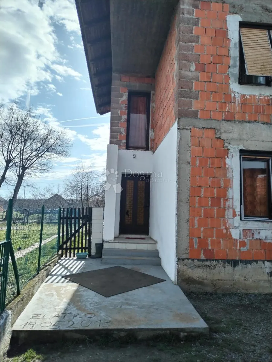 kuća na prodaju u donjem mekušju - slika 1