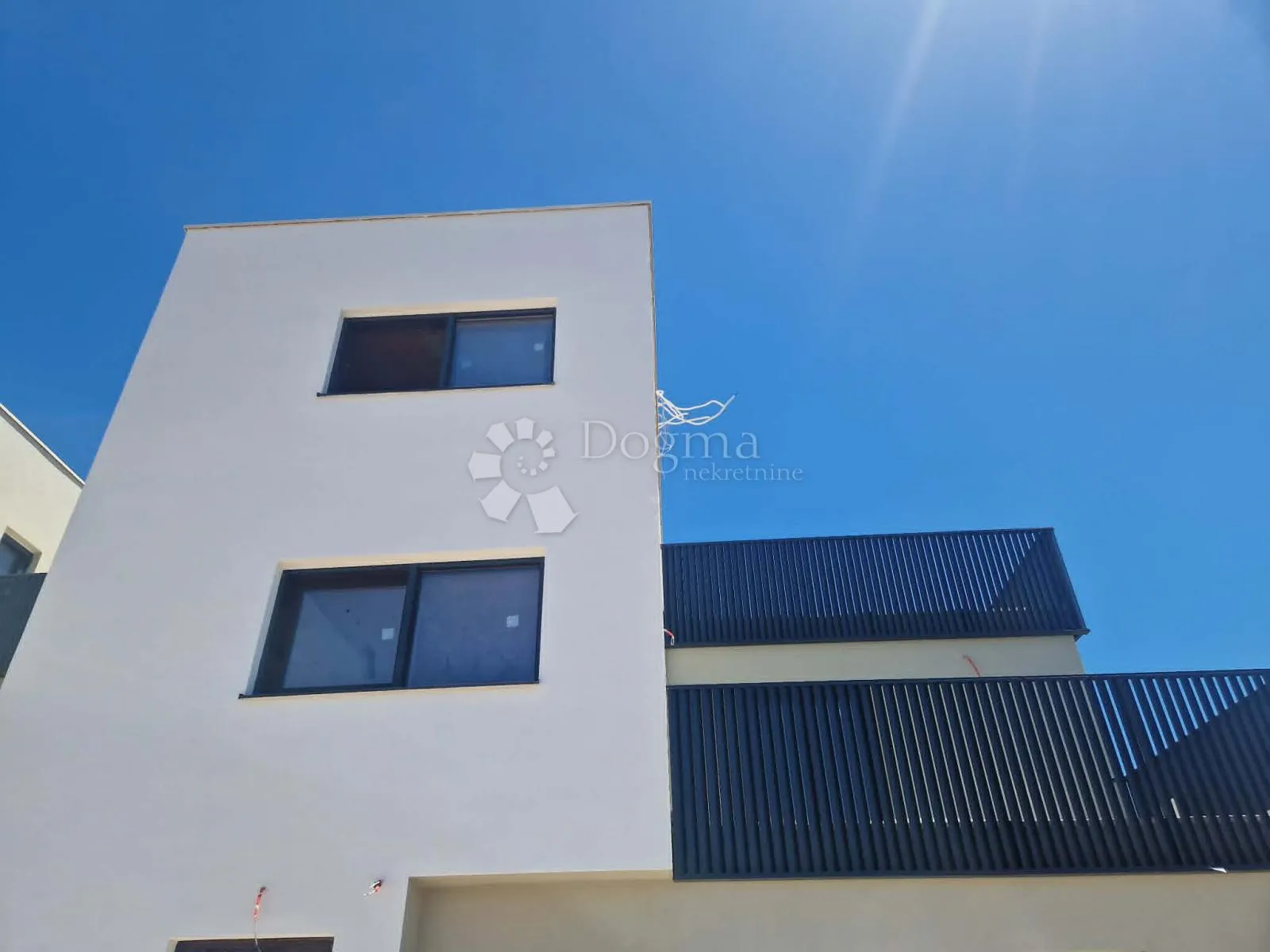 vrsi - novogradnja - stan d s krovnom terasom i jacuzzijem 98,26 m2 - slika 4