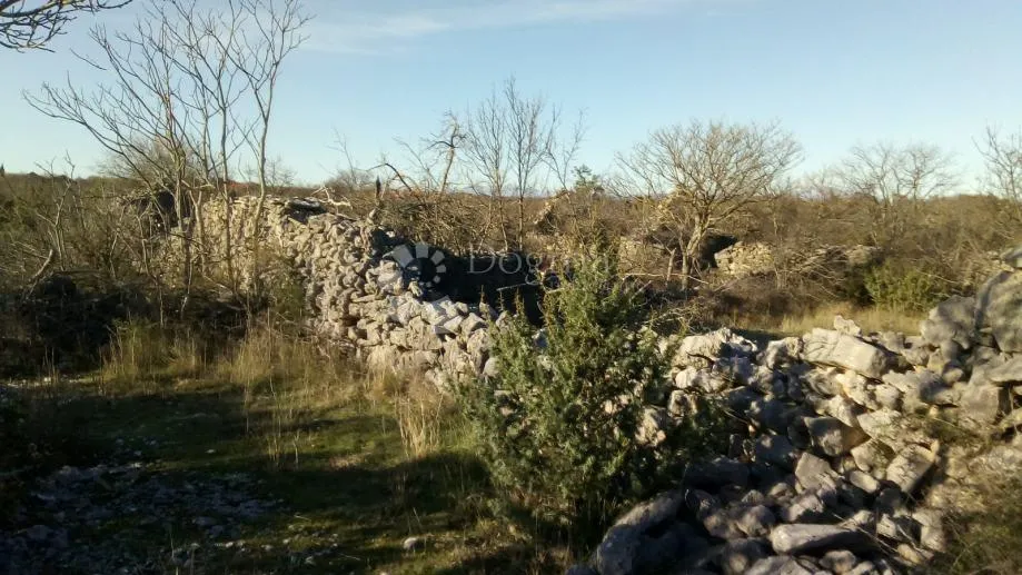 prekrasna građevna parcela nadomak roškog slapa, 6.691 m² - slika 4