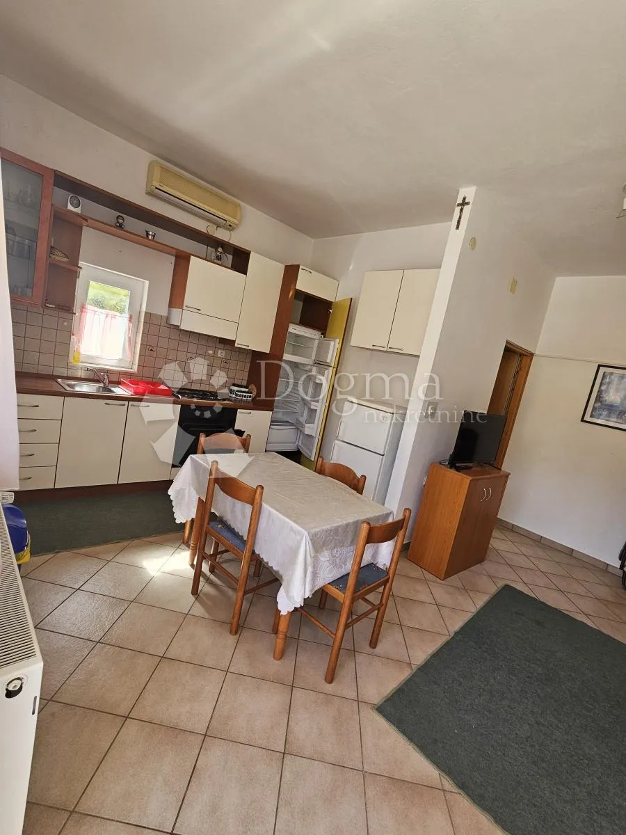 apartmanska kuća u pakoštanima - slika 55