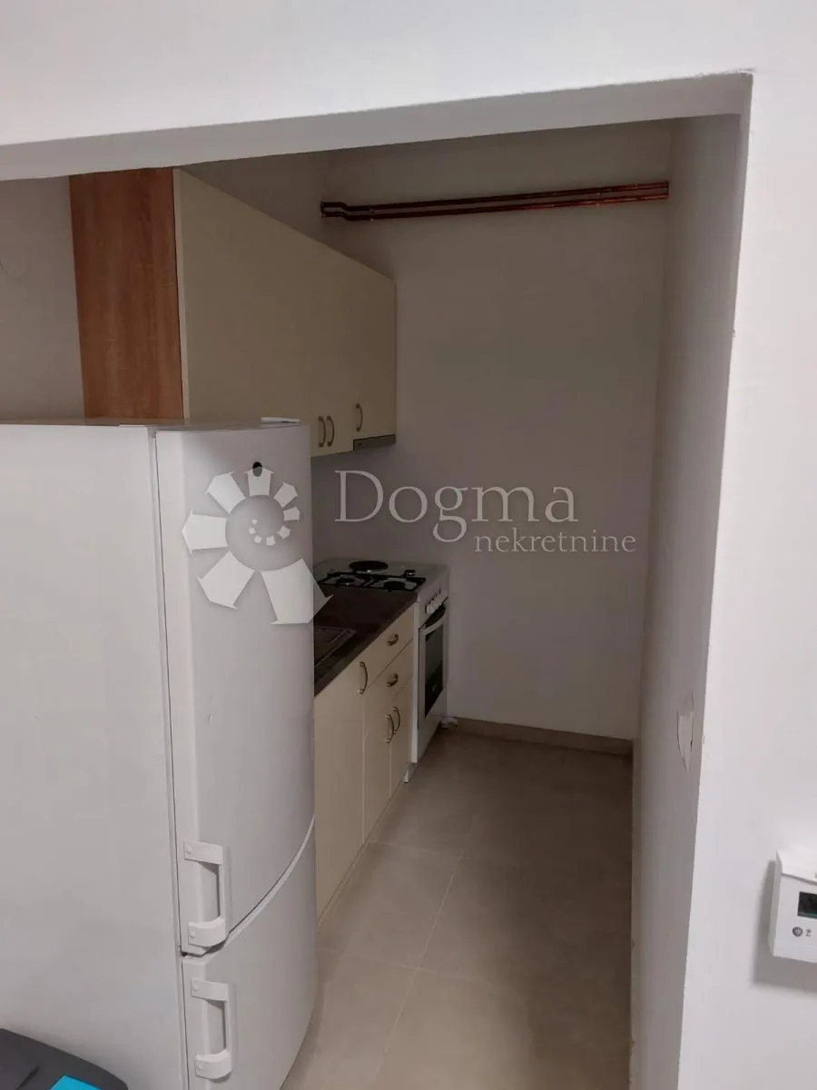ivanec bistranski, kuća za smještaj radnika, 16 kreveta - slika 9