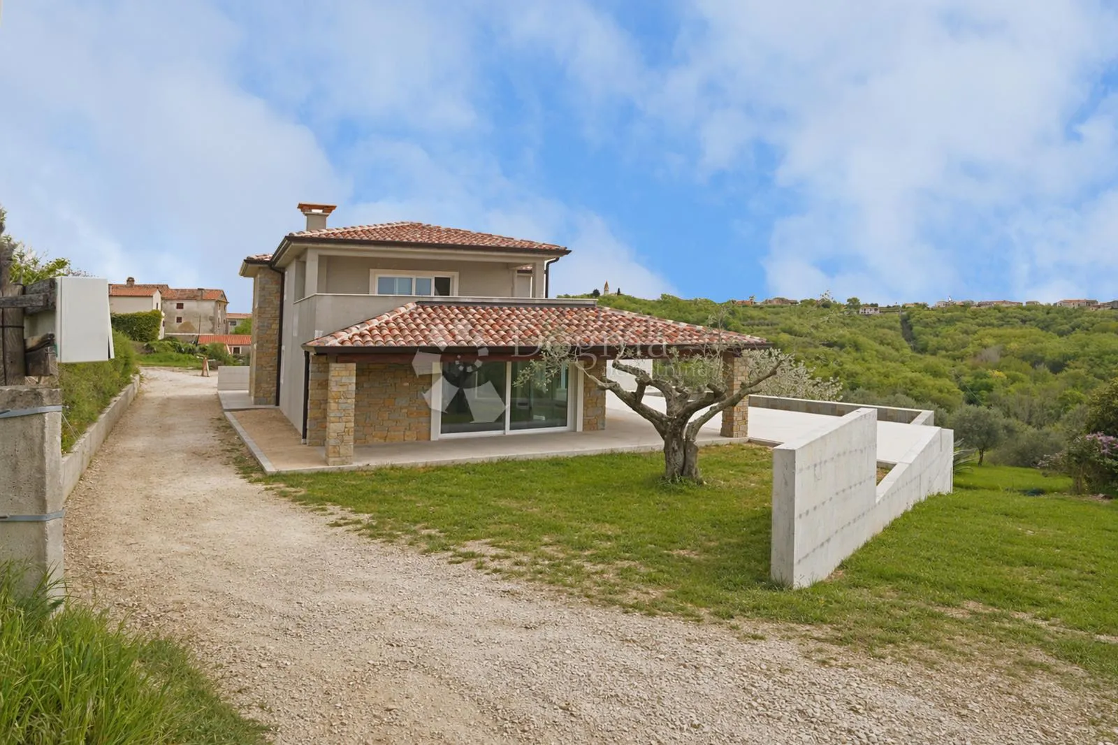 istarska vila s panoramskim otvorenim pogledom prema moru - slika 22