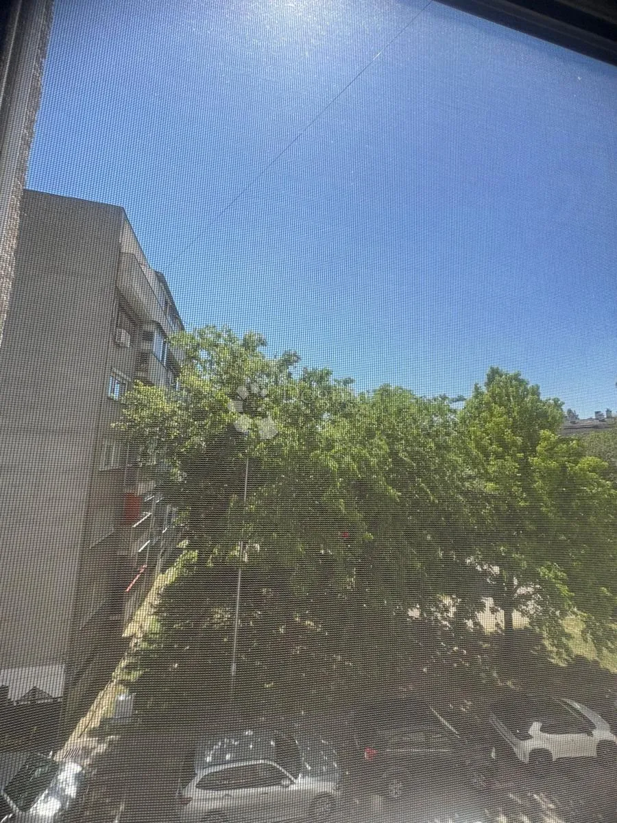 trosobni stan 62m2 sa loggiom divno uređen! - slika 6