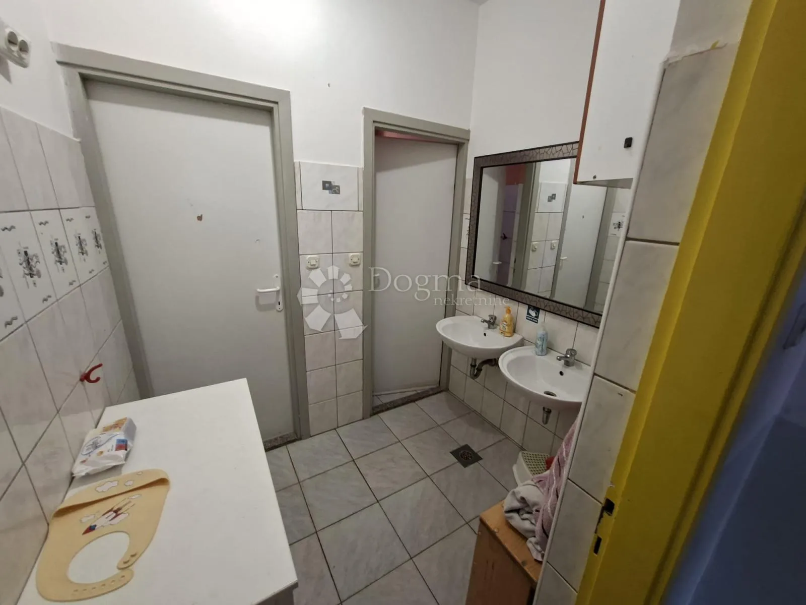 poslovni prostor - vrtić - slika 14