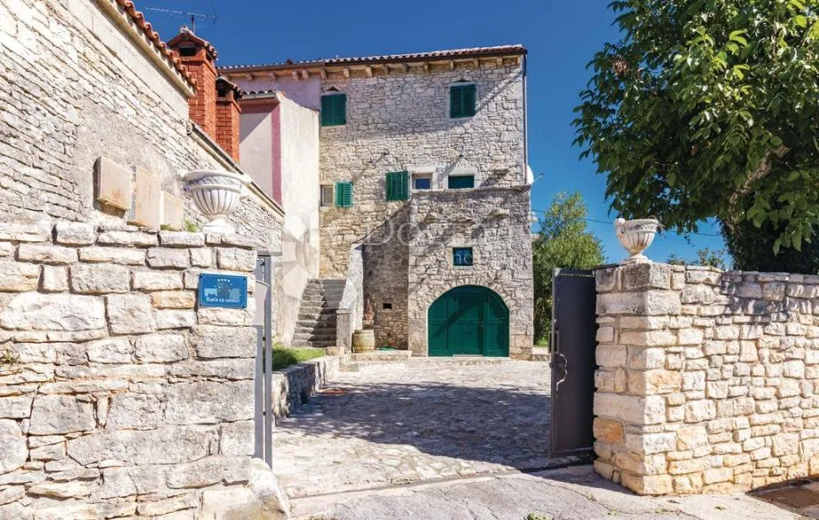 prilika! renovirana tradicionalna istarska kamena kuća s bazenom - slika 20