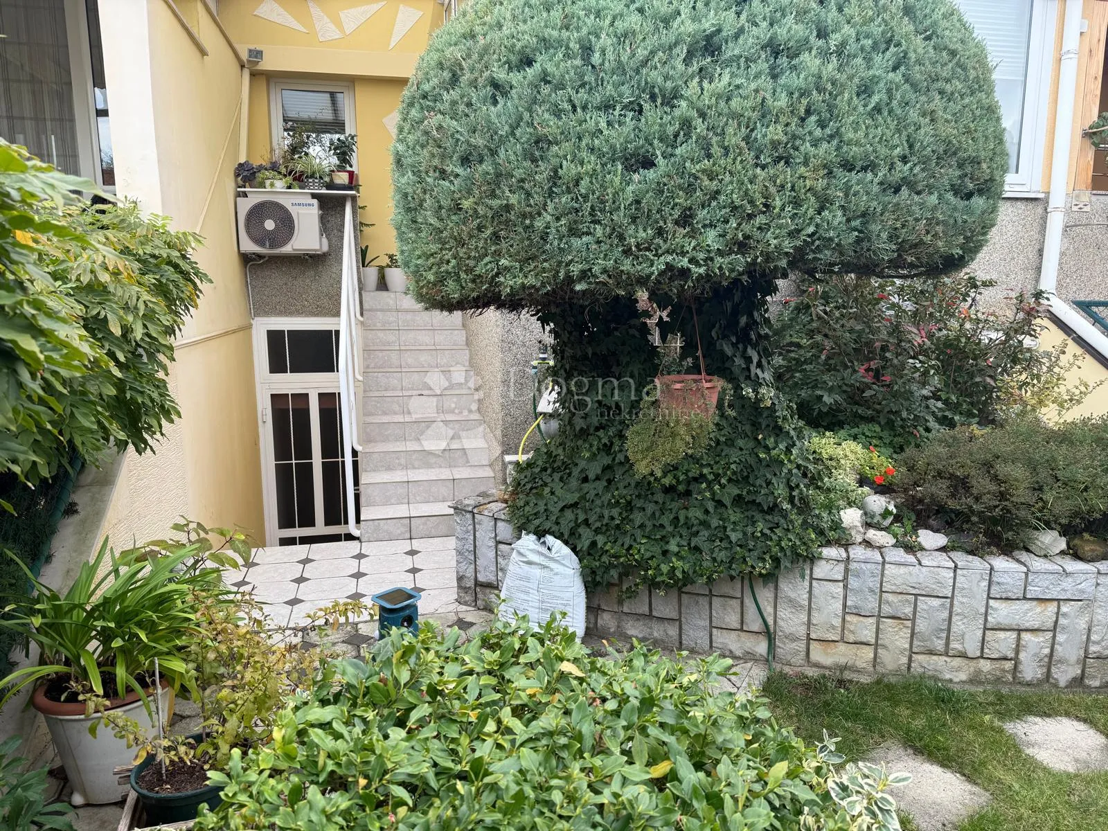 kuća u centru varaždina - slika 1