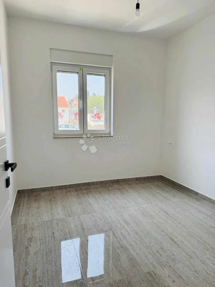 stan s2 s vrtom- 20м od mora - slika 5