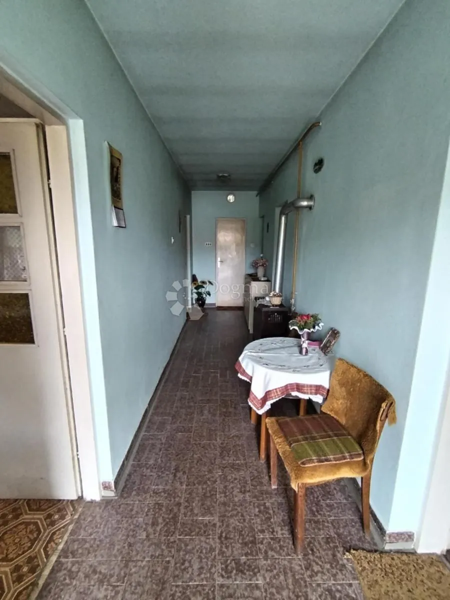 visoka prizemnica s okućnicom 1.300 m² – haganj - slika 8