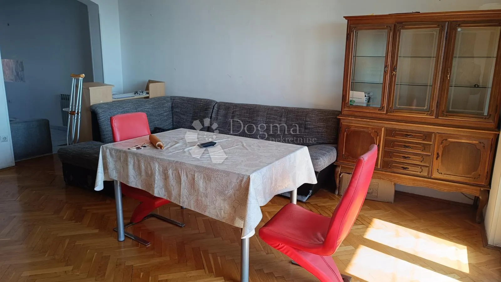 rijeka, krnjevo 3s+db, 2 balkona, pogled - slika 2
