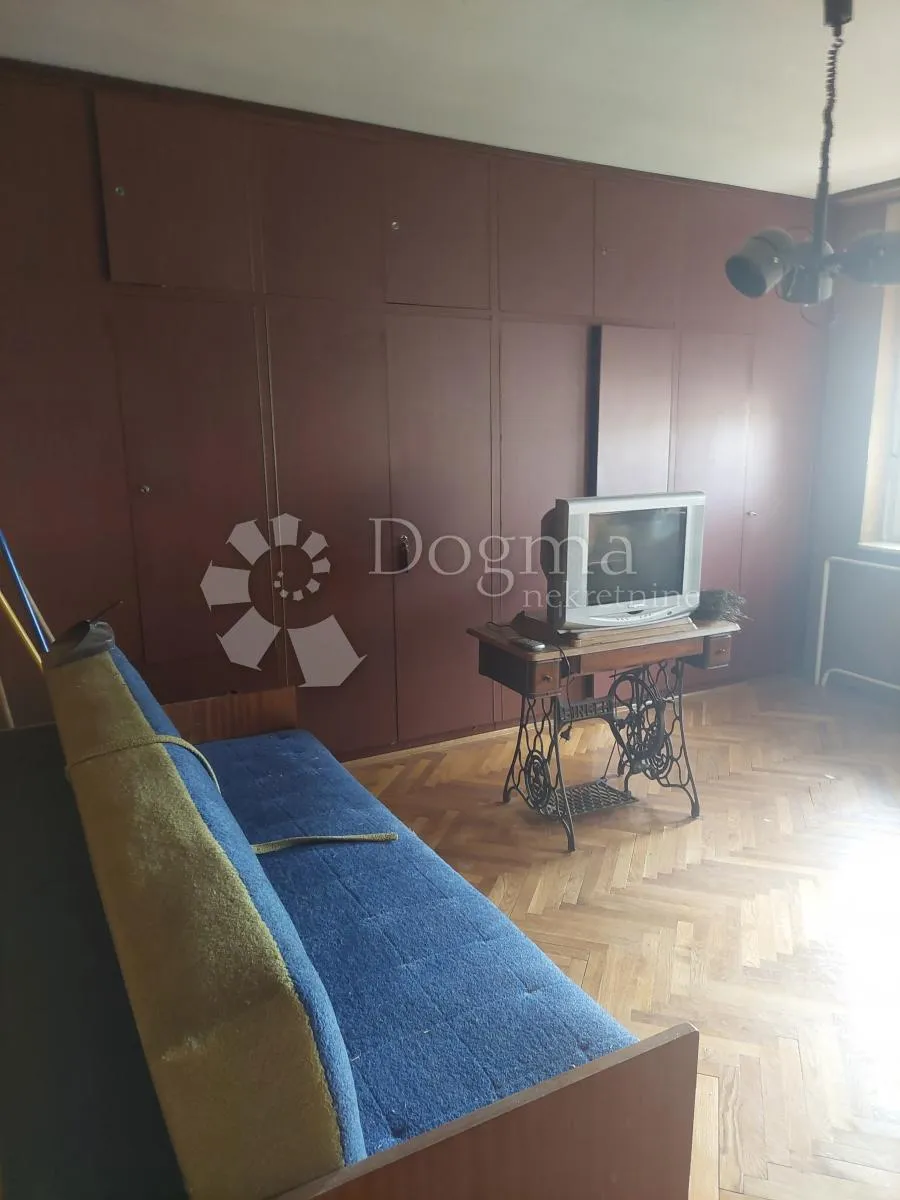 kuća sa velikim potencijalom - slika 39