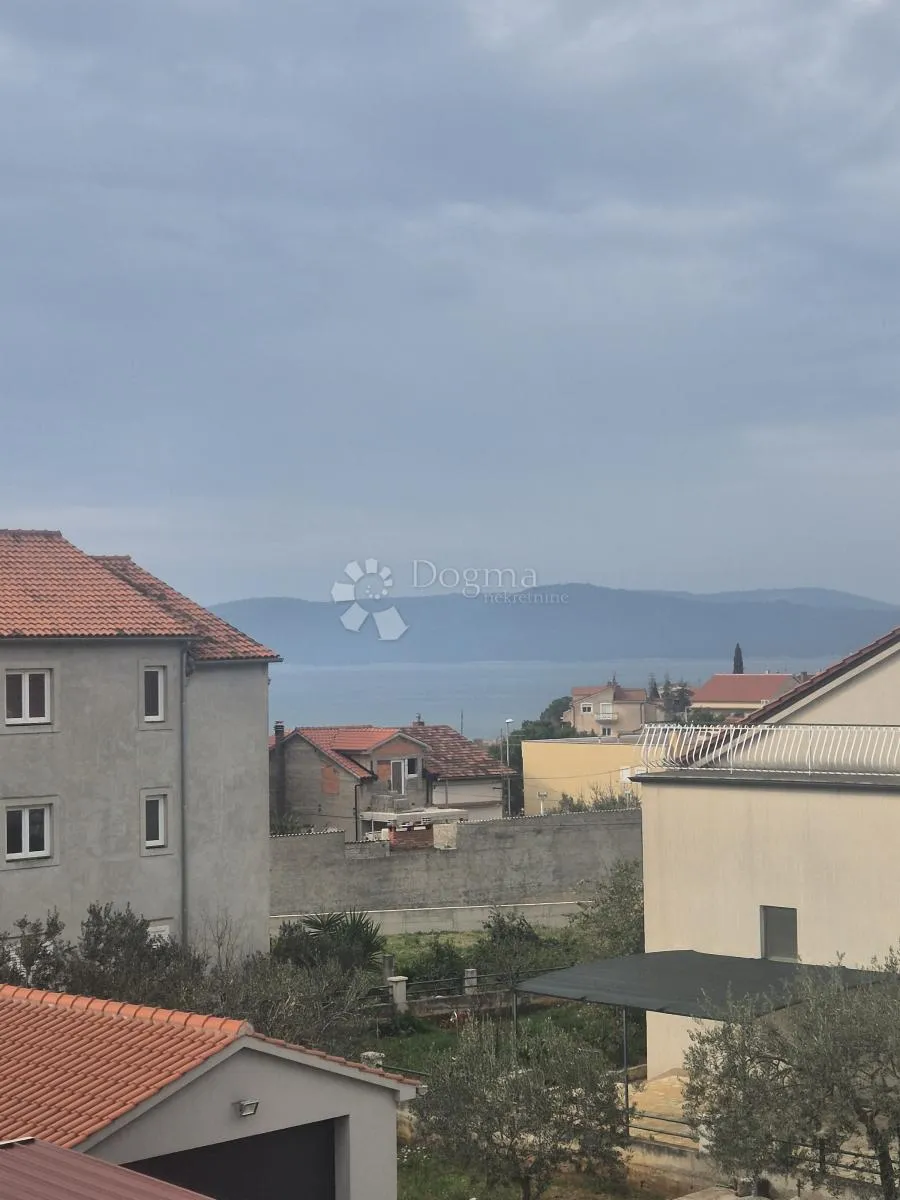 brodarica - dvosoban namješten stan sa pogledom na more - slika 16