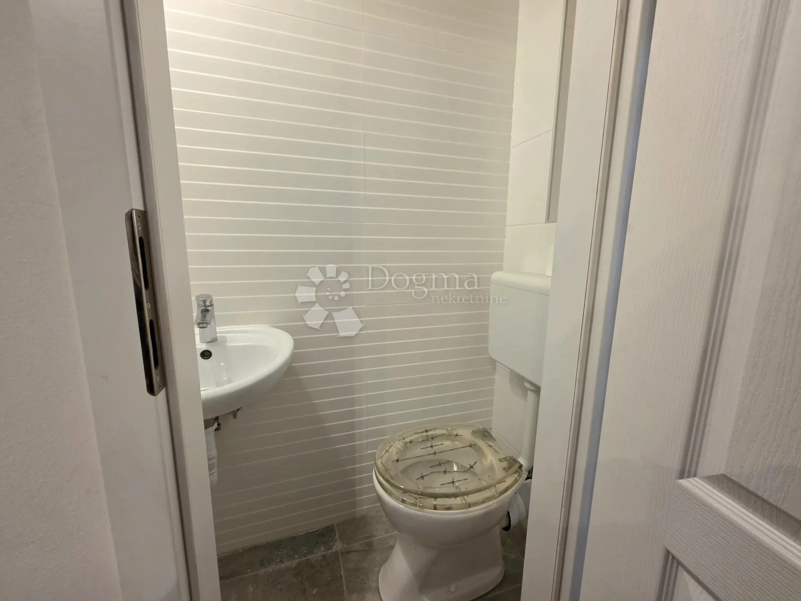 prodaja, stan, karlovac, nkp 68 m2, centar - slika 8
