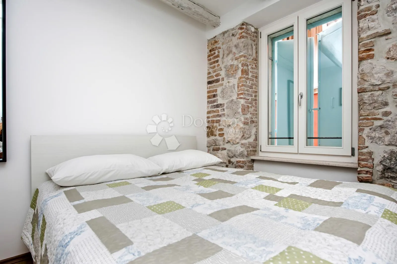 rovinj - sniženo! kuca s 3 apartmana u srcu starog grada - slika 36