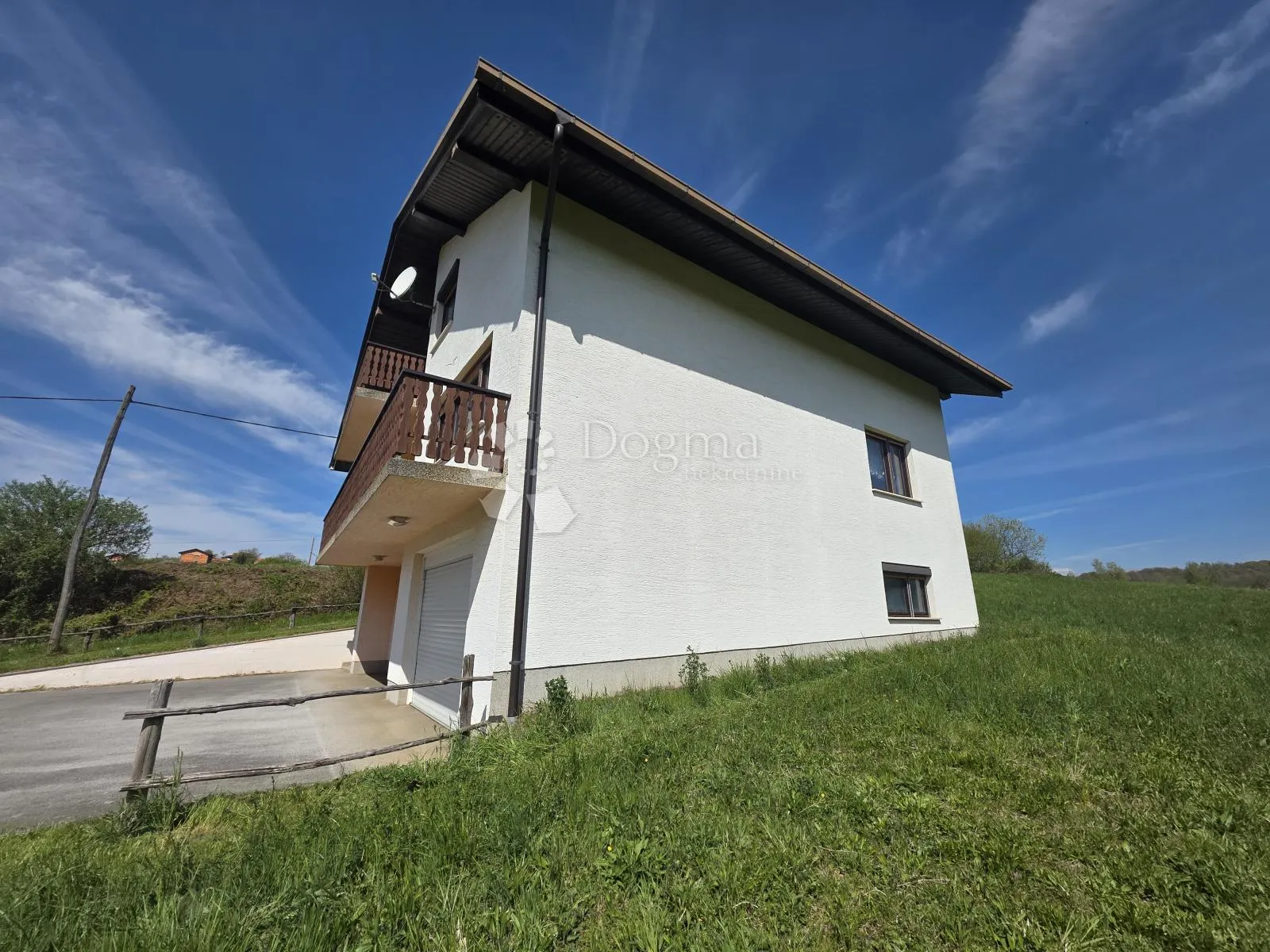 prodaja, kuća, velika jelsa, nkp 300 m2 sa okućnicom - slika 5