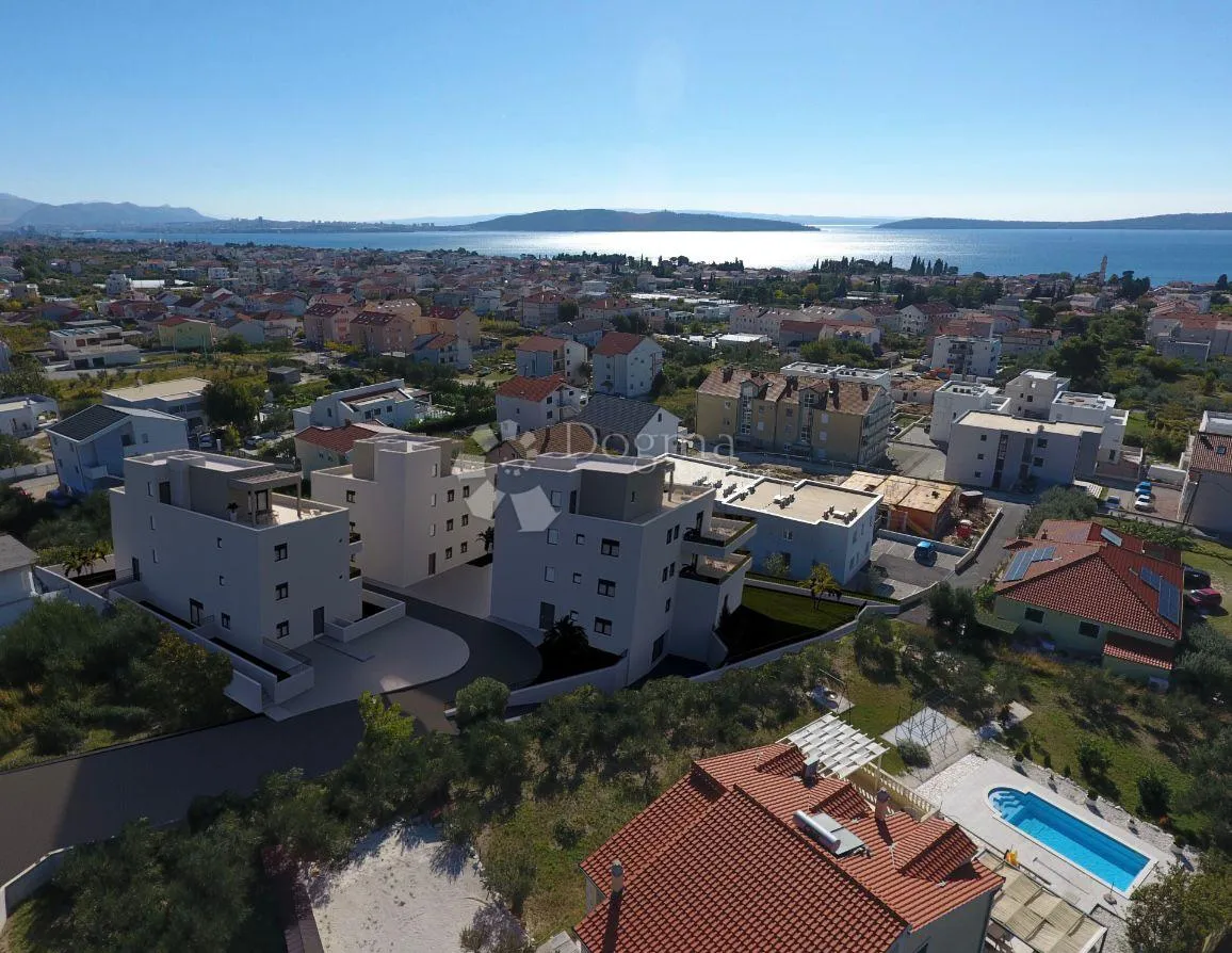 novogradnja kaštel lukšić penthouse-nadgrađe - slika 2