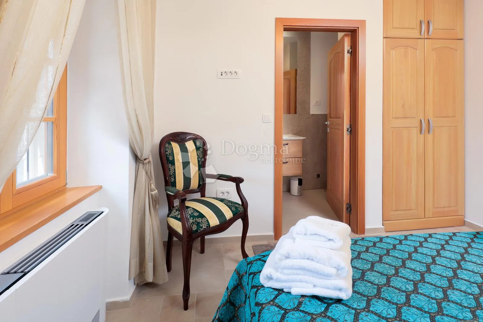 mediteranski biser na otoku molatu – dvojna kuća s velikim turističkim potencijalom - slika 15