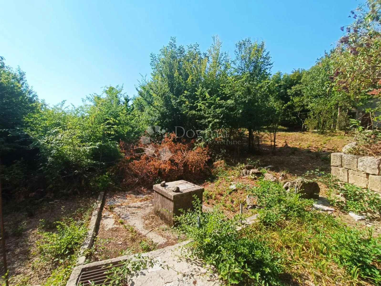 seosko imanje - kamena kuća za adaptaciju, glavice - slika 3