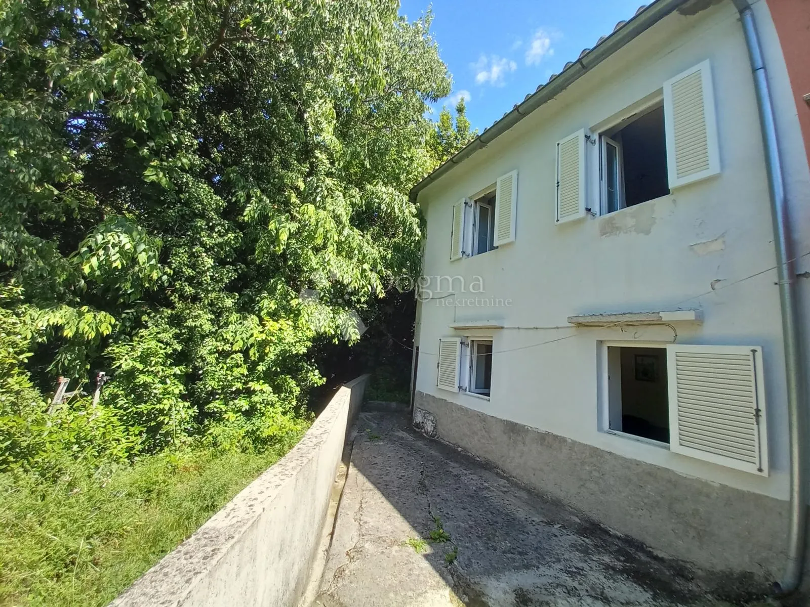 rijeka,kapitanovo, stančić sa terasom - slika 19