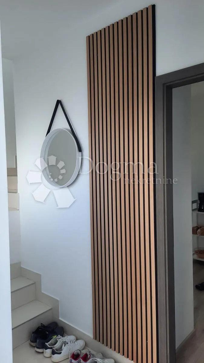 vodice, predivna kuća s pogledom na more - slika 9