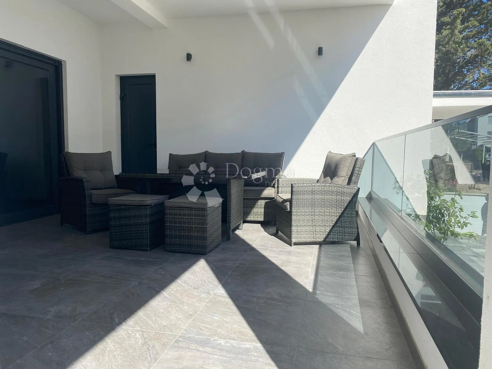 srima - luksuzna apartmanska kuća nadomak mora - slika 5