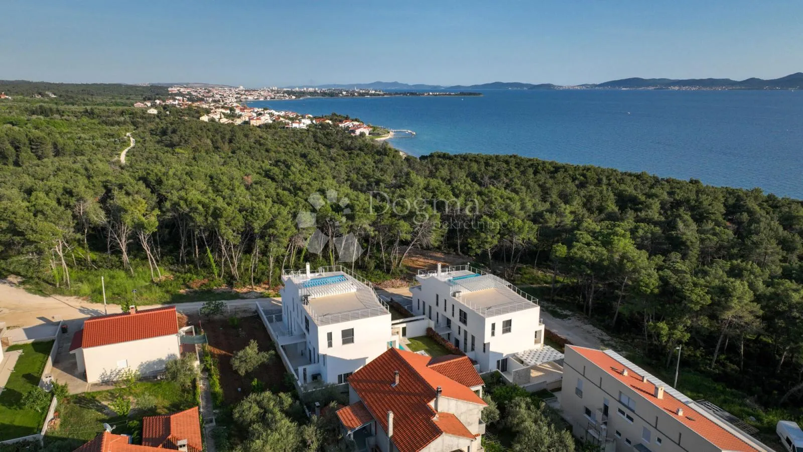 zadar luksuzni duplex s bazenom, 4ss, 100 m od mora! - slika 19