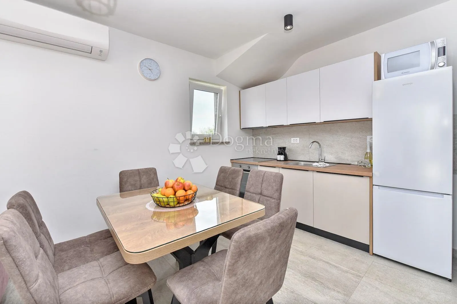 moderna kuća peroj, u blizini mora, pogled more-krovna terasa 125m2 - slika 6