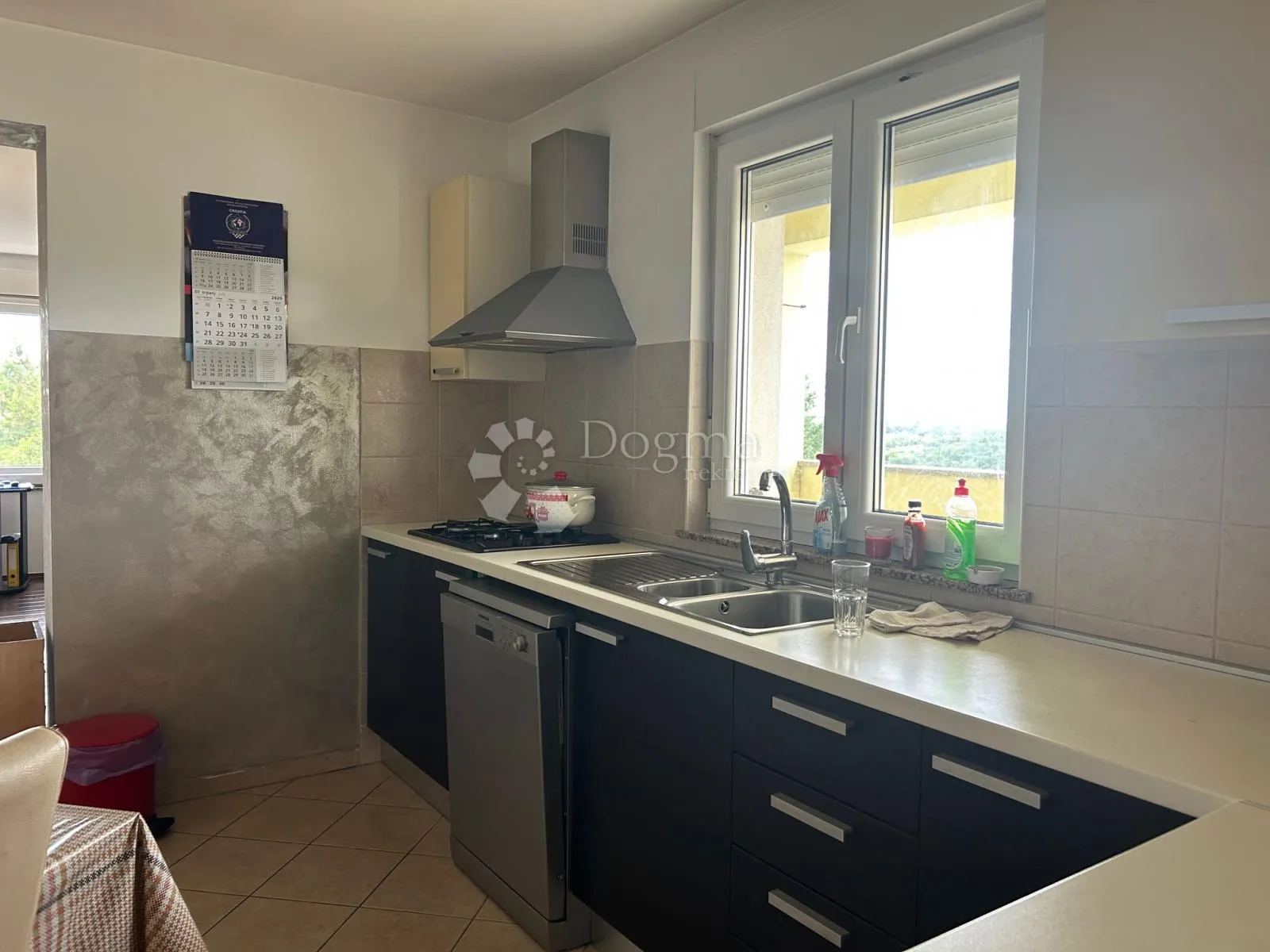 nekretnina sa puno potencijala - slika 6
