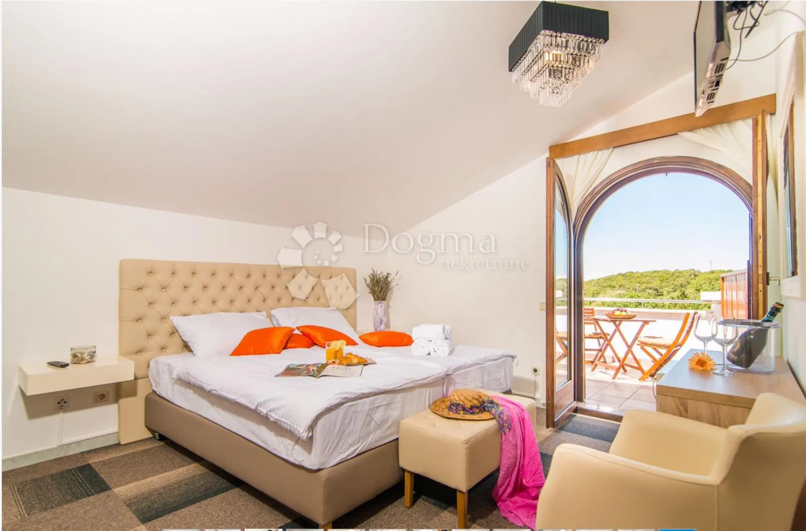 investicija snova: hotel, spa, restoran i 4-sobni stan na jednom mjestu - slika 6