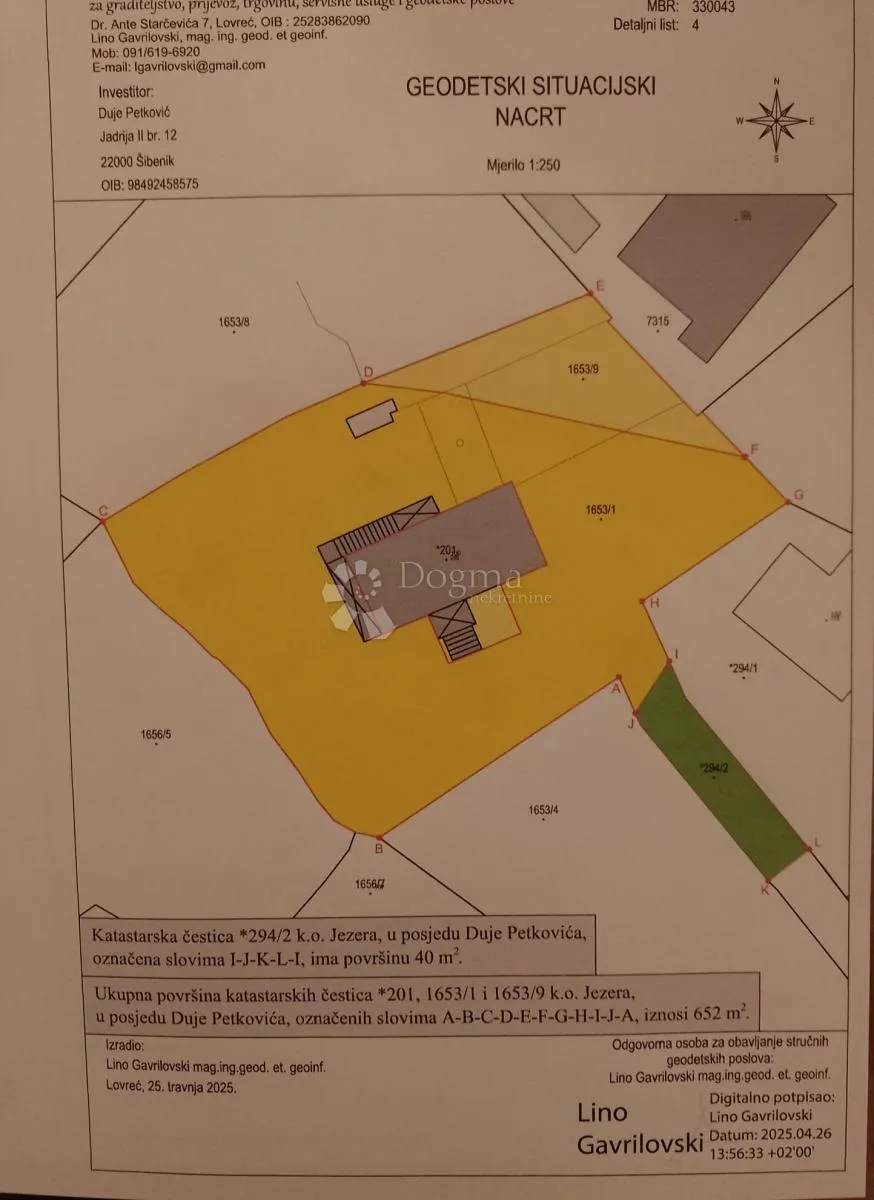 kuća u centru jezera - slika 9