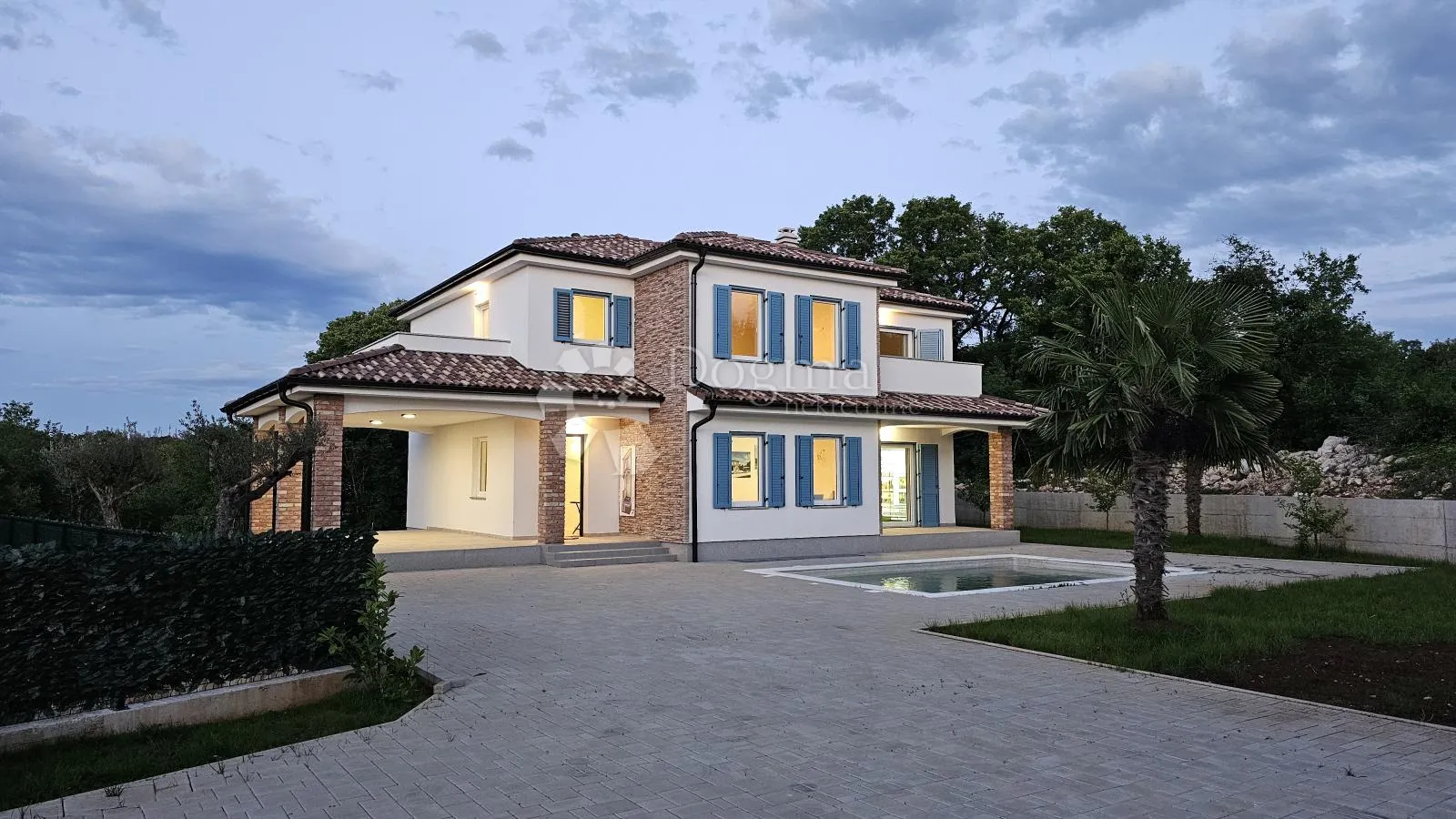 luksuzna vila s dvije stambene jedinice i bazenom, dobrinj - slika 4